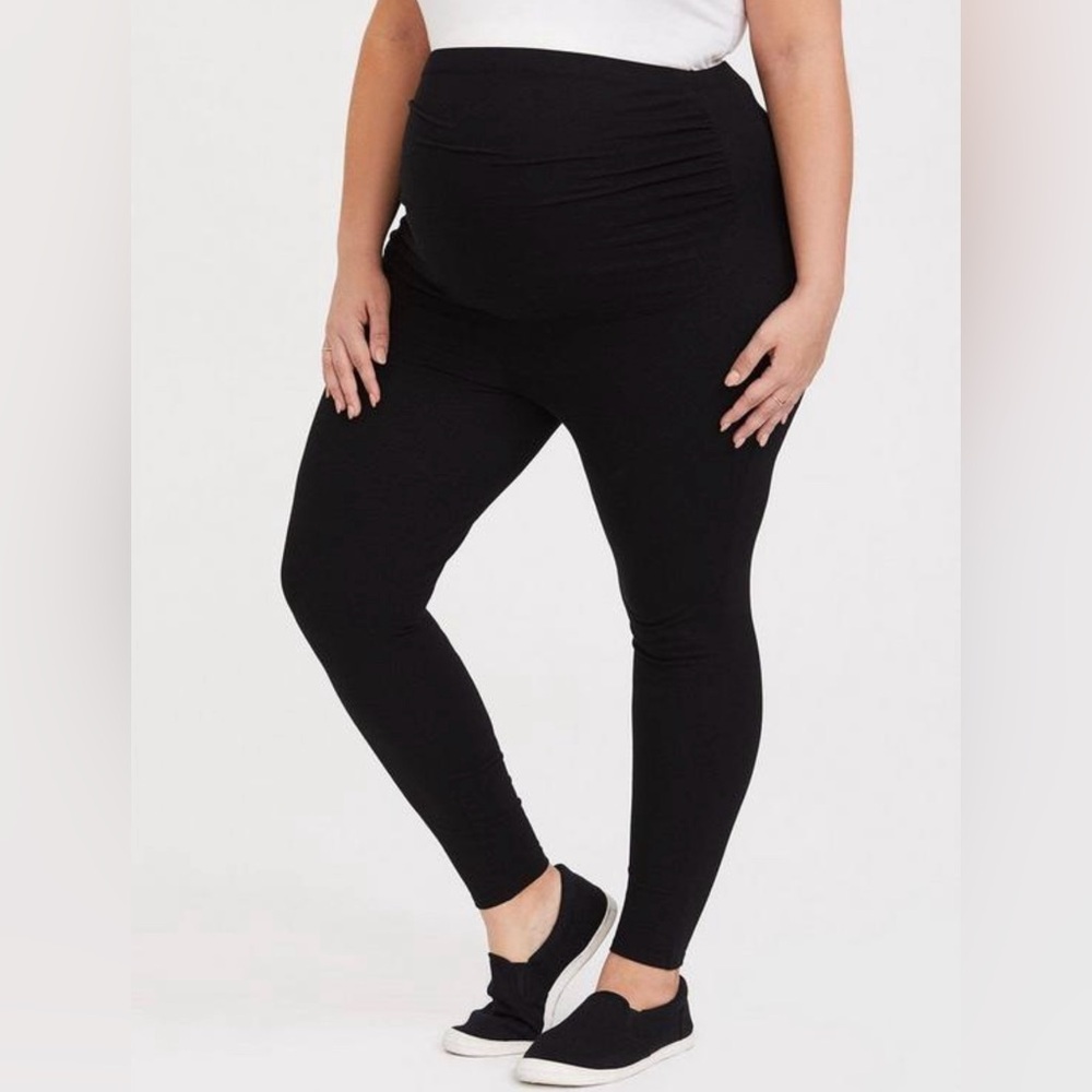 Torrid - Sz 1 Black Maternity Full Length Leggings